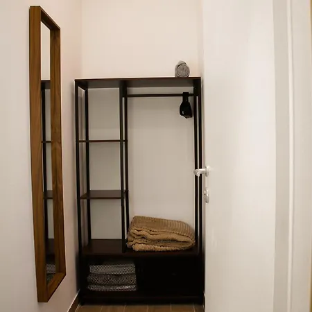 Gelso Rosso Bed & Breakfast 3*